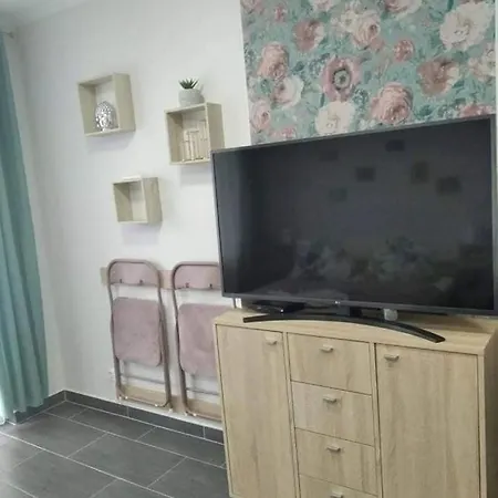 Gesztenye Apartman Appartamento Csopak